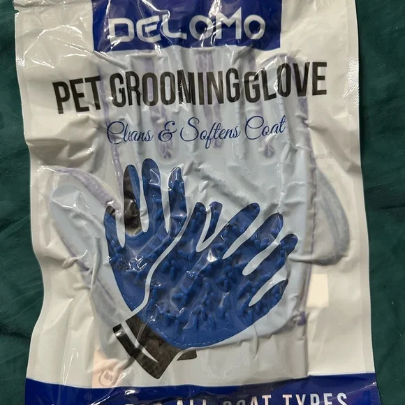 NWT Pet grooming glove - Picture 5 of 5